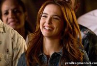 Zoey Deutch Joins Zombieland 2 Cast