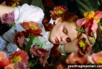 The Wizard of Oz (1939) Review: A Timeless Classic Revisited