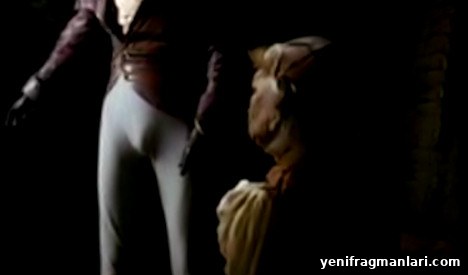 Who Is Jareth in Labyrinth (1986): Why His Costume Bulge? 2 David Bowie Labyrinth