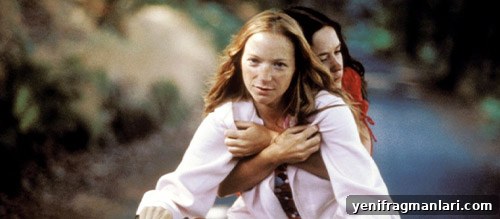My Summer of Love (2004) Movie Review: Raw, Intimate Drama 2 My Summer of Love (2004) poster