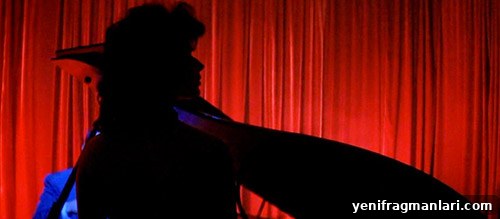 David Lynch Films: Where to Start and What to Watch 3 Blue Velvet poster