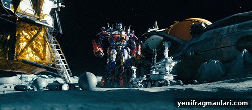 All Live-Action Transformers Movies Ranked 5 Dark of the Moon still