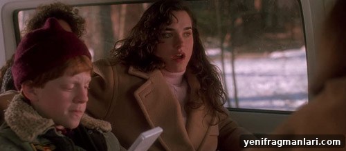 10 Iconic Home Alone Movie Moments 2 Headcount scene from Home Alone
