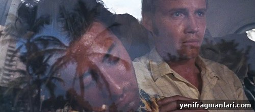 5 Compelling Reasons to Watch Midnight Cowboy Now 6 Hoffman and Voight in Midnight Cowboy