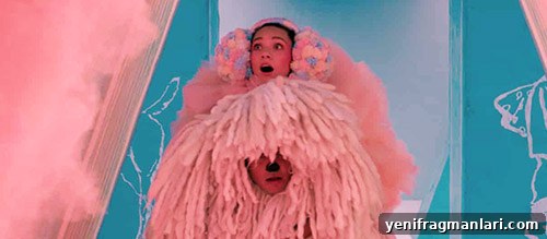 Why Sia's Music Misrepresents Autism 2 img 25921 1