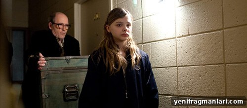 Let the Right One In vs Let Me In: Which Version Works? 3 img 29452 2