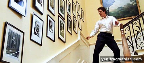 10 Unforgettable Love Actually Moments 8 The Prime Minister dancing in 10 Downing Street