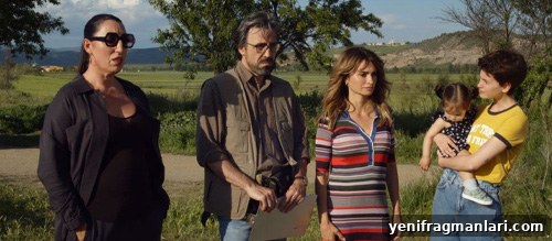 Parallel Mothers (2021) Review: Almodóvar's Powerful Drama 3 img 30592 2