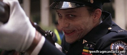 10 Iconic Moments from The Dark Knight 3 img 30827 2