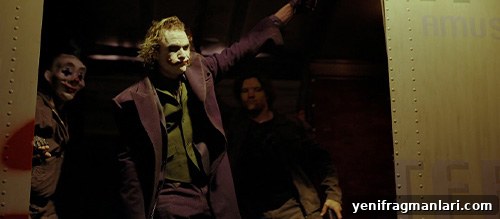 10 Iconic Moments from The Dark Knight 4 img 30827 3
