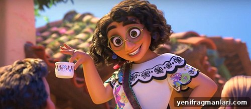 10 Hidden Details You Missed in Encanto 3 Family clothing details
