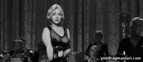 3 Marilyn Monroe Performances That Defined Her Career 4 Marilyn Monroe in Some Like It Hot