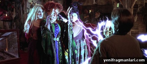Hocus Pocus (1993) Movie Review: A Nostalgic Halloween Classic 2 img 33949 1