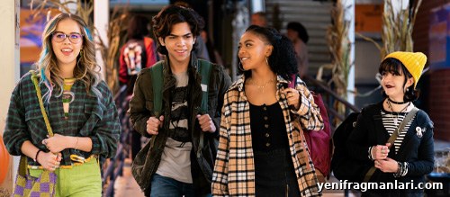 Is The Curse of Bridge Hollow (2022) Worth Watching? 3 img 34355 2