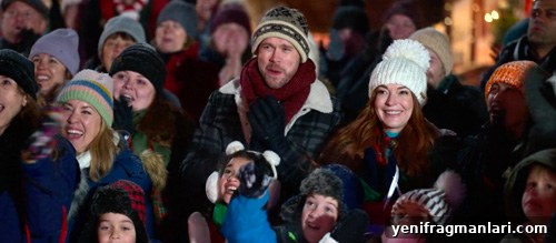 Falling for Christmas (2022) Review: Heartfelt Romance and Cast 2 img 34808 1