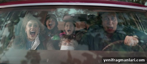 White Noise (2022) Review: Adam Driver in Noah Baumbach's Satire 2 img 35466 1