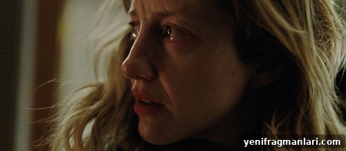 Andrea Riseborough as Leslie