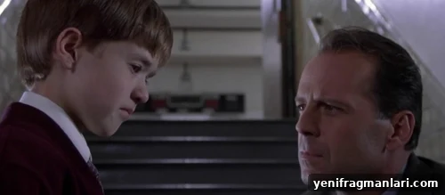 10 Unforgettable Moments from The Sixth Sense 6 img 40397 5