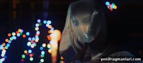 It's a Wonderful Knife (2023) Review: A Sharp Horror-Comedy Take 2 img 41237 1
