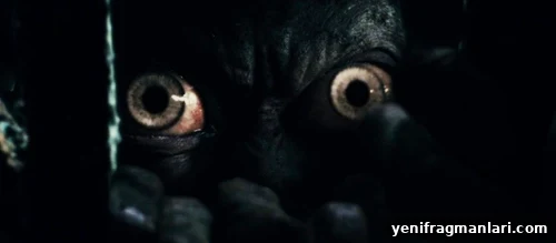 10 Iconic Moments from The Fellowship of the Ring 5 Gollum portrayed with early CGI