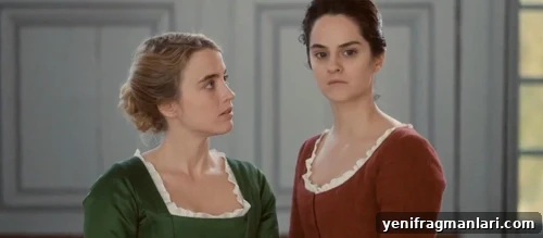 10 Unforgettable Portrait of a Lady on Fire Scenes 7 A close exchange