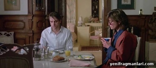 Dead Ringers (1988) Review: Cronenberg's Twin Thriller 3 img 43505 2