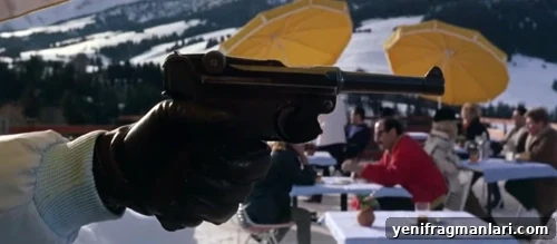 Charade (1963) Review: Cary Grant & Audrey Hepburn 3 img 43968 2