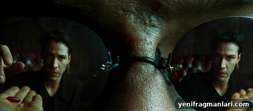 10 Iconic Moments from The Matrix, Ranked 10 Red pill and blue pill choice