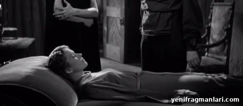 A still from the 1936 Universal Monsters movie 'Dracula's Daughter'.