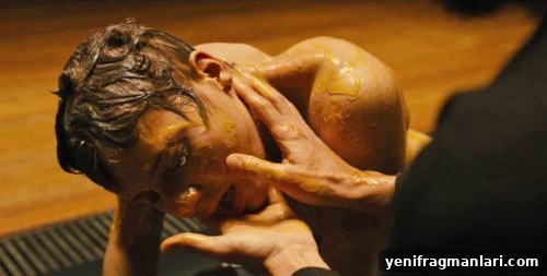Blade Runner 2049: Why Women's Bodies Are Treated as Props 4 Blade Runner 2049 Female Body Representation Birthing Scene